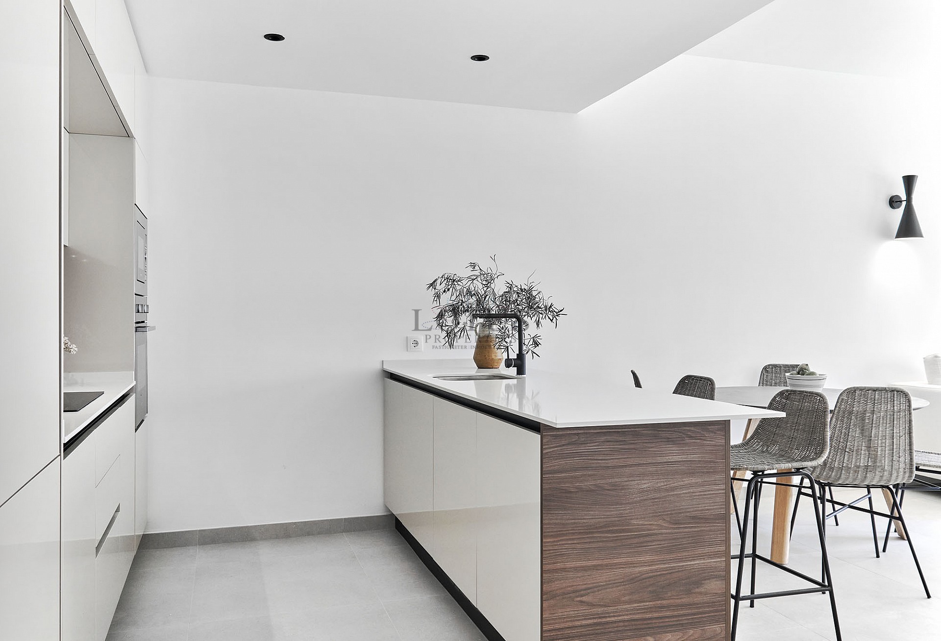 Ny Medelhavs resort 300 m till havet - Torrevieja - Lotus Properties